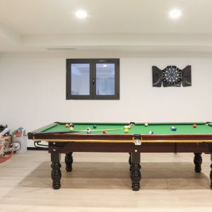 Photo 13 - Luxury villa with a playground - pool table