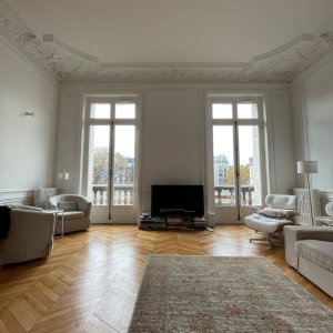 Photo 7 - Hausmanian living room in the 17th arrondissement - 