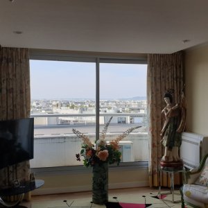Photo 12 - Superbe appartement avec 3 chambres et vue panoramique - Tour Eiffel et Sacré-Coeur - Vue de la chambre principale