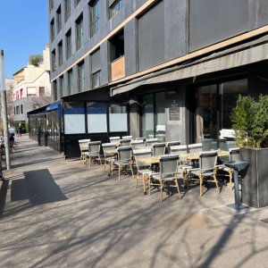 Photo 0 - Brasserie with large terrace, facing south, Batignolles district, Paris 17 - 