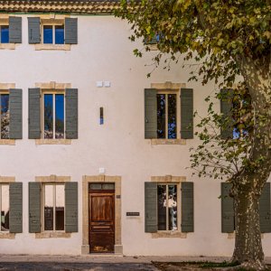 Photo 0 - Une ancienne ferme entièrement rénovée au cœur de la Provence - La maison