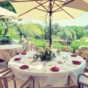 Photo 9 - Magnifique Domaine sur 50 hectares, 15 chambres, 42 couchages - Domaine du Lac en Provence Restaurant