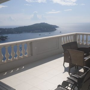 Photo 2 - The white villa overlooking the bay - 