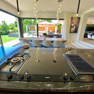 Photo 10 - Luxury Modern home  - 