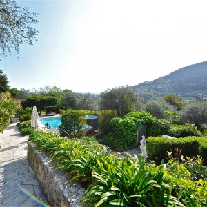 Photo 5 - Bastide (140m2) avec piscine et jacuzzi au coeur d'une oliveraie centenaire - Bastide au coeur d'une oliveraie centenaire
