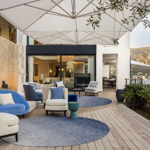 Photo 21 - Luxurious Contemporary Villa with Panoramic Sea Views - 