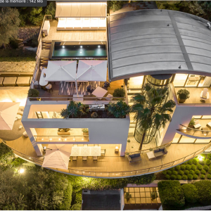 Photo 9 - Luxurious Contemporary Villa with Panoramic Sea Views - 