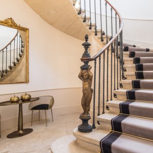 Photo 4 - Château néoclassique à couper le souffle du XVIIIe siècle - Escaliers