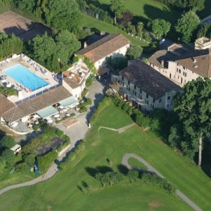 Photo 1 - Charmant Château: Golf Restaurant Séminaire Evénements - 
