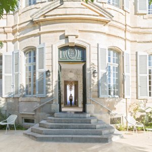 Photo 1 - Château au Mont Ventoux - Belles portes françaises