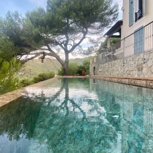 Photo 1 - Provençal house on the hills of bordighera 30 min drive from Monaco. - Piscine et maison