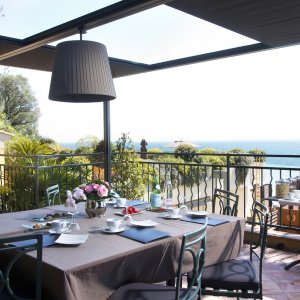 Photo 1 - Magnifique terrasse alliant ciel bleu, mer et verdure, les plus belles vues de la Baie des Anges - 