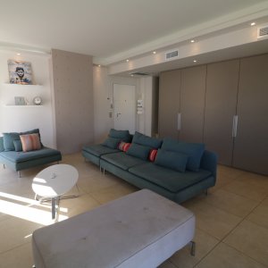 Photo 5 - Dernier étage 100 m² de terrasse sur un 3 chambres au centre de Cannes - Salon