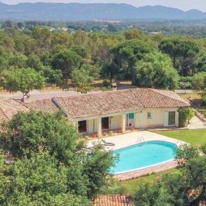 Photo 0 - Mas Provençal avec piscine et patio - 